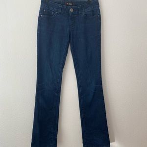 Women’s Guess Low Rise Boot Cut Jean SZ 28